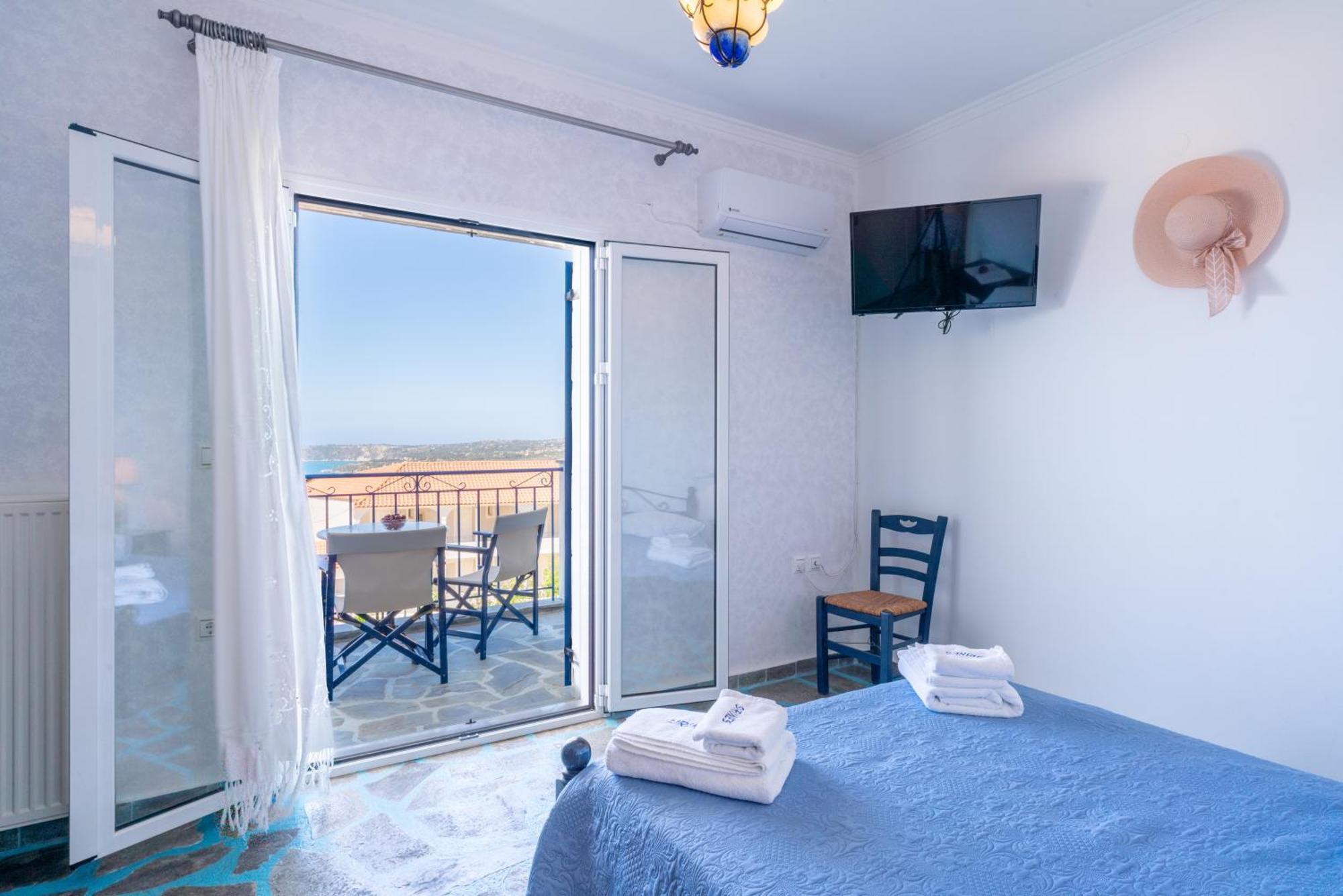 Sirines Aparthotel Vlachata Екстериор снимка